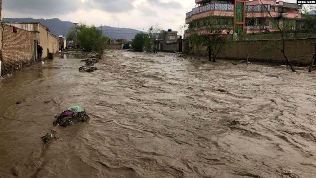 فوت 7 عراقی در پی سیلاب در اطراف مشهد