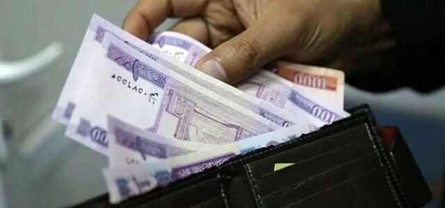 اعلام مبلغ عیدی و پاداش امسال کارگران/ چه کسانی عیدی و پاداش پایان سال را کامل دریافت می‌کنند؟