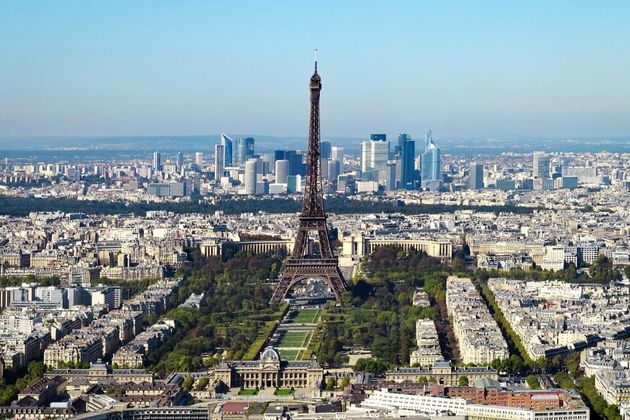 Paris-Eiffel-tower-most-beautiful-cities