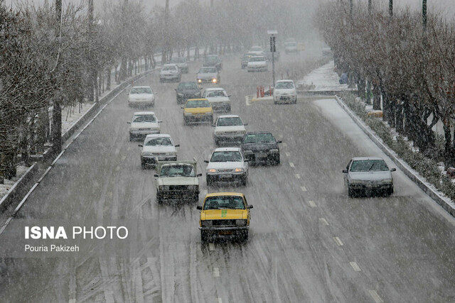 بزرگراه‌های تهران قرمز شدند