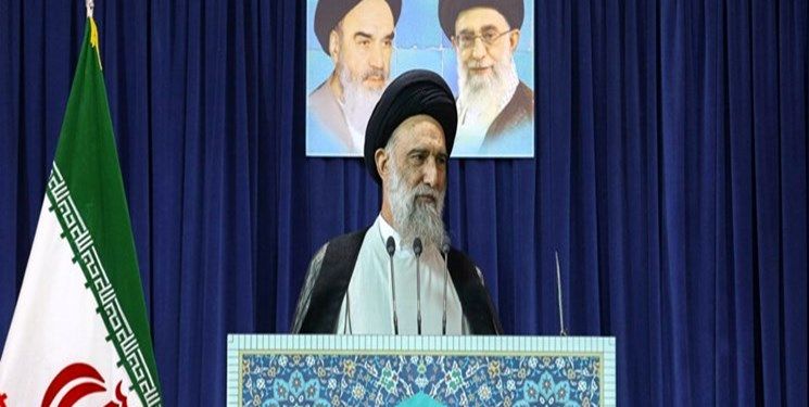 حمایت تمام قد یک امام جمعه از عضویت ایران در بریکس 