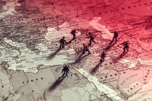 دوگانه تهدید نظامی و مذاکره در خاورمیانه | منطقه در یک بزنگاه تاریخی حساس | جرقه های جنگ جدید زده می‌شود؟