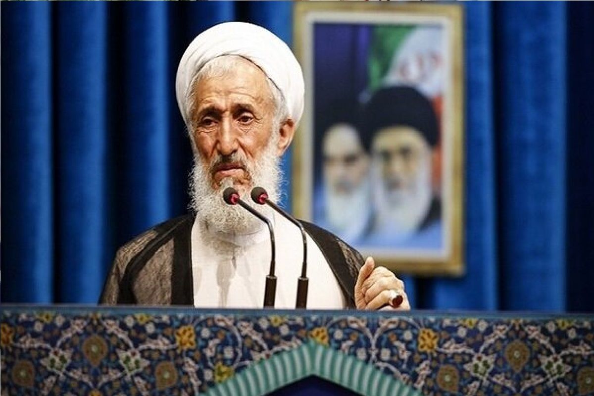 امام جمعه تهران: صدای خرد شدن استخوان‌های آمریکا شنیده شد!