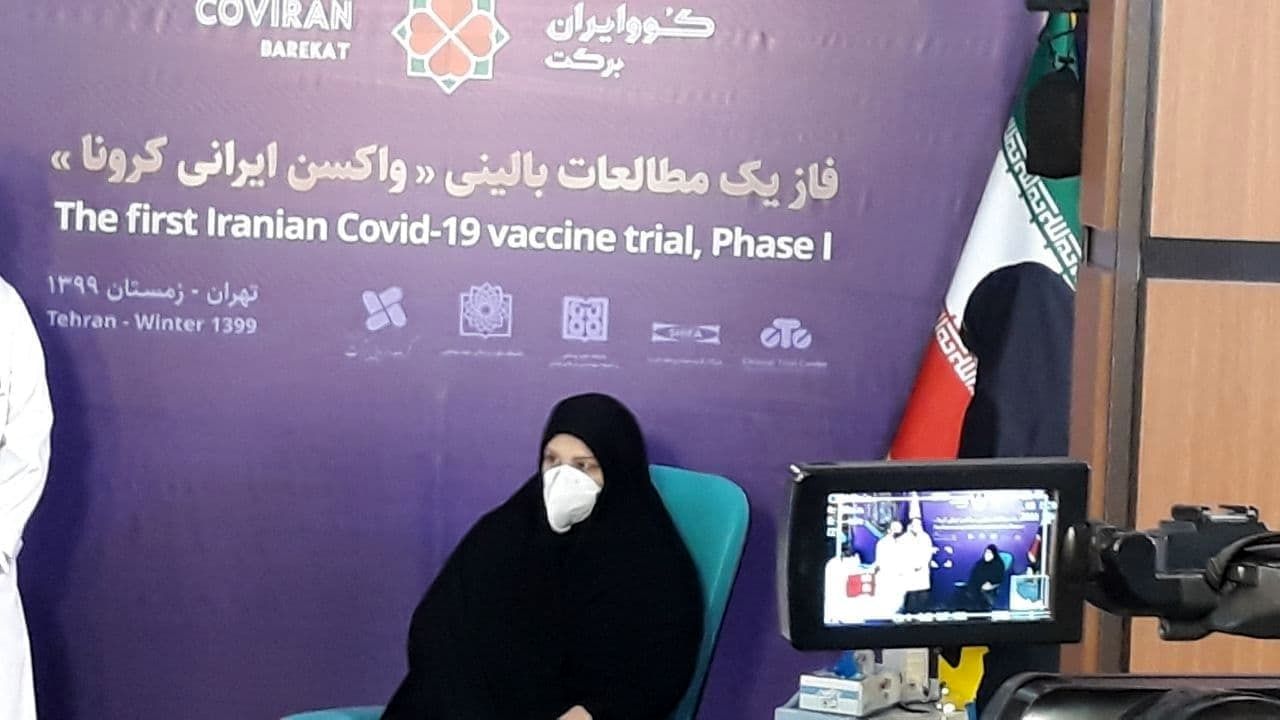 دختر کدام مسئول، داوطلب تزریق اولین واکسن کرونای ایرانی شد؟ +عکس