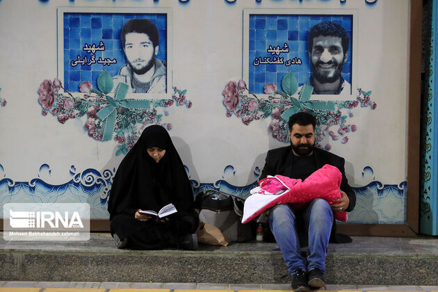 مشهد عبادت احیا