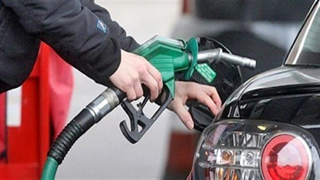 وزیر نفت خیال مردم را راحت کرد / نگران بنزین نباشید