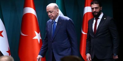 از قفقاز تا شاخ آفریقا؛ پشت پرده دیپلماسی فعال ترکیه/ بازی اردوغان در دو زمین شرق و غرب