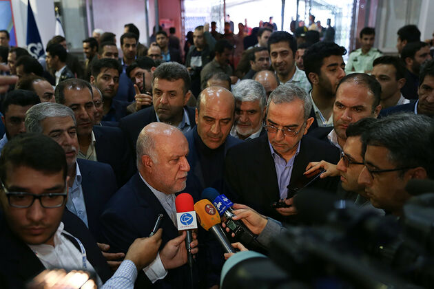 افتتاح بیست و دومین نمایشگاه بین المللی صنعت نفت