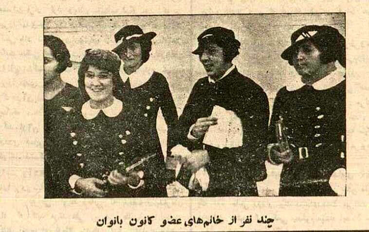 کلاه سرگذاشتن زنان تهرانی در 90 سال پیش دردسرساز شد! + عکس تاریخی