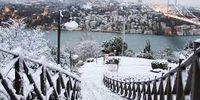 بارش سنگین برف در استانبول/ باورتان نمی‌شود اینجا ترکیه باشد + فیلم