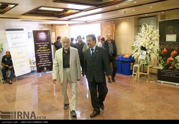 مجلس ترحیم مریم میرزاخانی