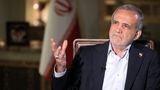 ‍ پزشکیان: با تراکم بحران مواجه هستیم/ به جای حل مشکل به دنبال تغییر افراد هستیم/ هیچ‌کس نمی‌تواند ما را متوقف کند