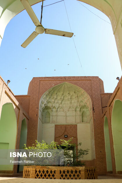 61958695_fatmeh-rahbar-8