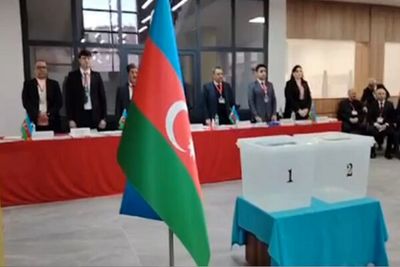  انتخابات ریاست‌جمهوری درآذربایجان کلید خورد / رقابت علی اف با 6 نامزد 