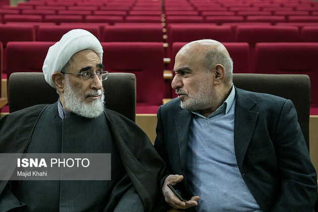  احمدی‌نژاد، قالیباف و جلیلی در گردهمایی اصلاح‌طلبانه