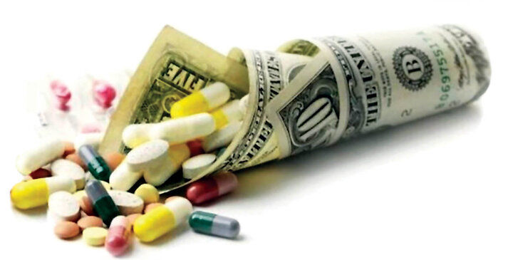 چرا داروی ایرانی قاچاق می شود؟/ عارف اعتراض کرد