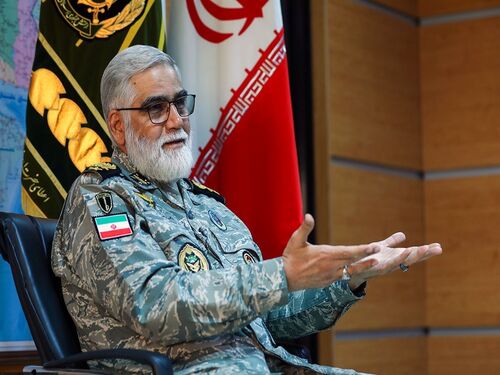 امیر پوردستان: تا خون در رگ‌هایمان جریان دارد از انقلاب اسلامی دفاع می‌کنیم/ اقتدار و صلابت ایران را به رخ جهانیان خواهیم کشاند
