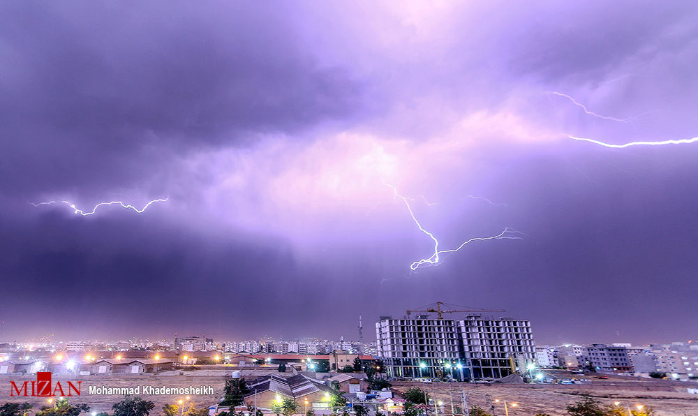  تصاویر رعد و برق در آسمان تهران