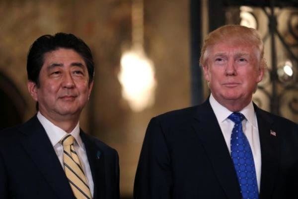 سفر ترامپ به ژاپن/ آبه میانجی ایران و آمریکا می‌شود؟گلف دیپلماتیک درکنار حرف‌های غیررسمی درباره چالش خلیج‌فارس