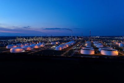 شوک به بازار انرژی از مسیر جنگ ایران | جرقه کاهش وابستگی به سوخت‌های فسیلی زده شد | راهبرد چین چیست؟