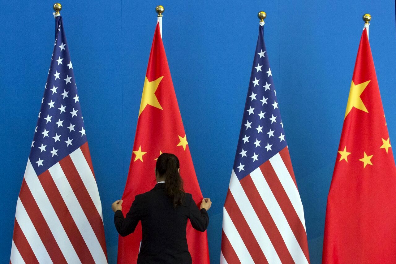 سفر یک مقام دیگر آمریکایی به چین / نگرانی شدید واشنگتن از وخامت روابط با پکن