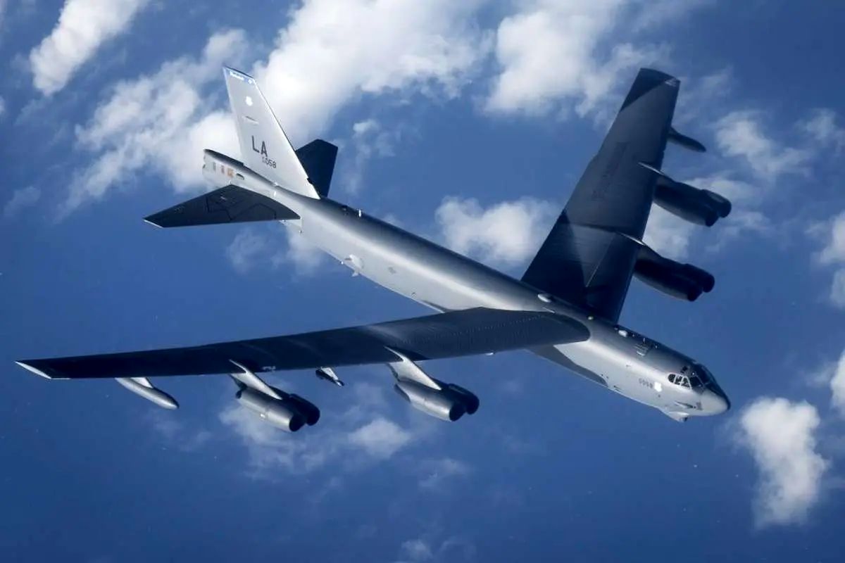 بمب‌افکن‌های هسته‌ای آمریکا به پرواز درآمدند