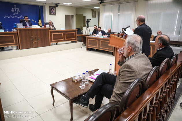 دادگاه متهمان بانک سرمایه