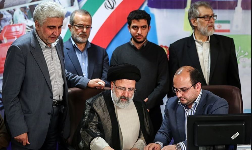گره کابینه رئیسی؛ تیم اقتصادی دولت احمدی نژاد یا تیم دوم؟