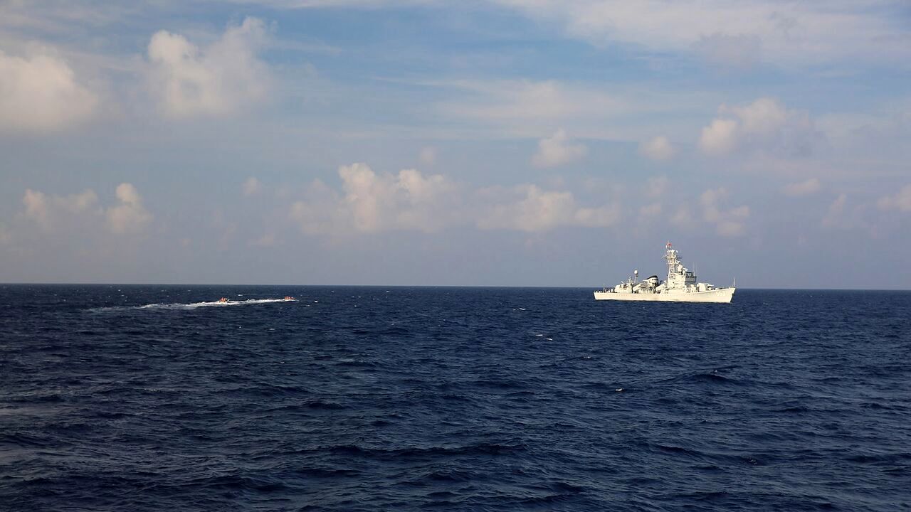 تمرین «Photo Ex» در رزمایش مرکب دریایی ایران و روسیه
