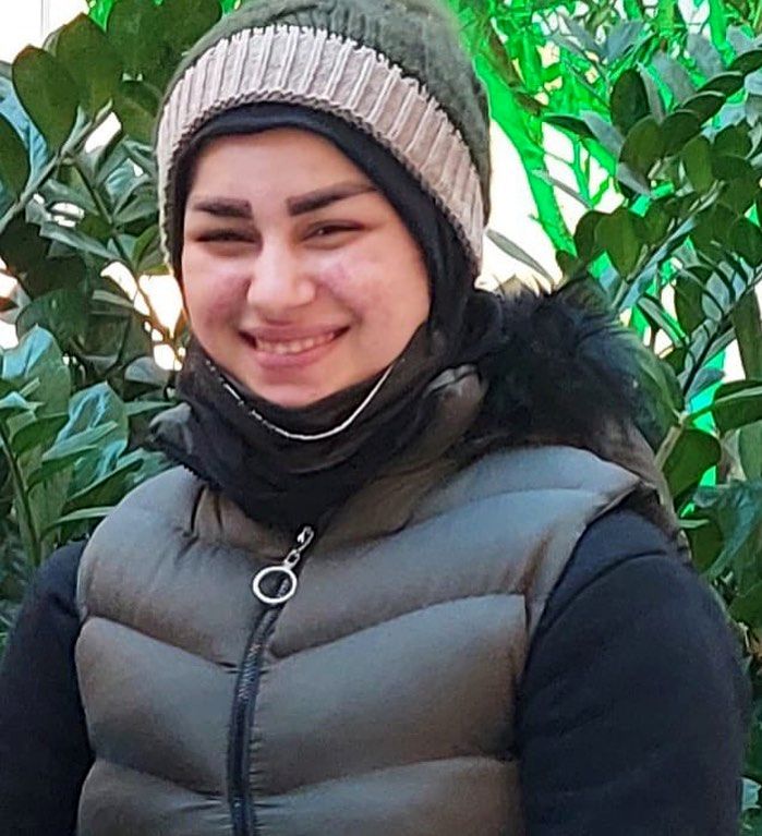 عکس مونا حیدری؛ دختر 17 ساله اهوازی که سرش بریده شد