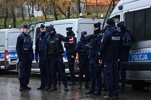 انفجار «هدیه» مقام اوکراینی در دفتر فرمانده کل پلیس لهستان