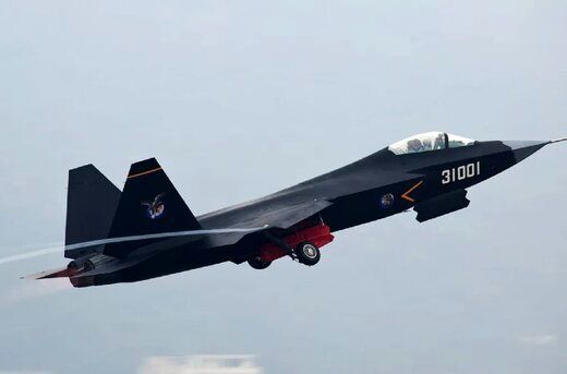 این جنگنده چینی شما را شگفت زده می کند+عکس