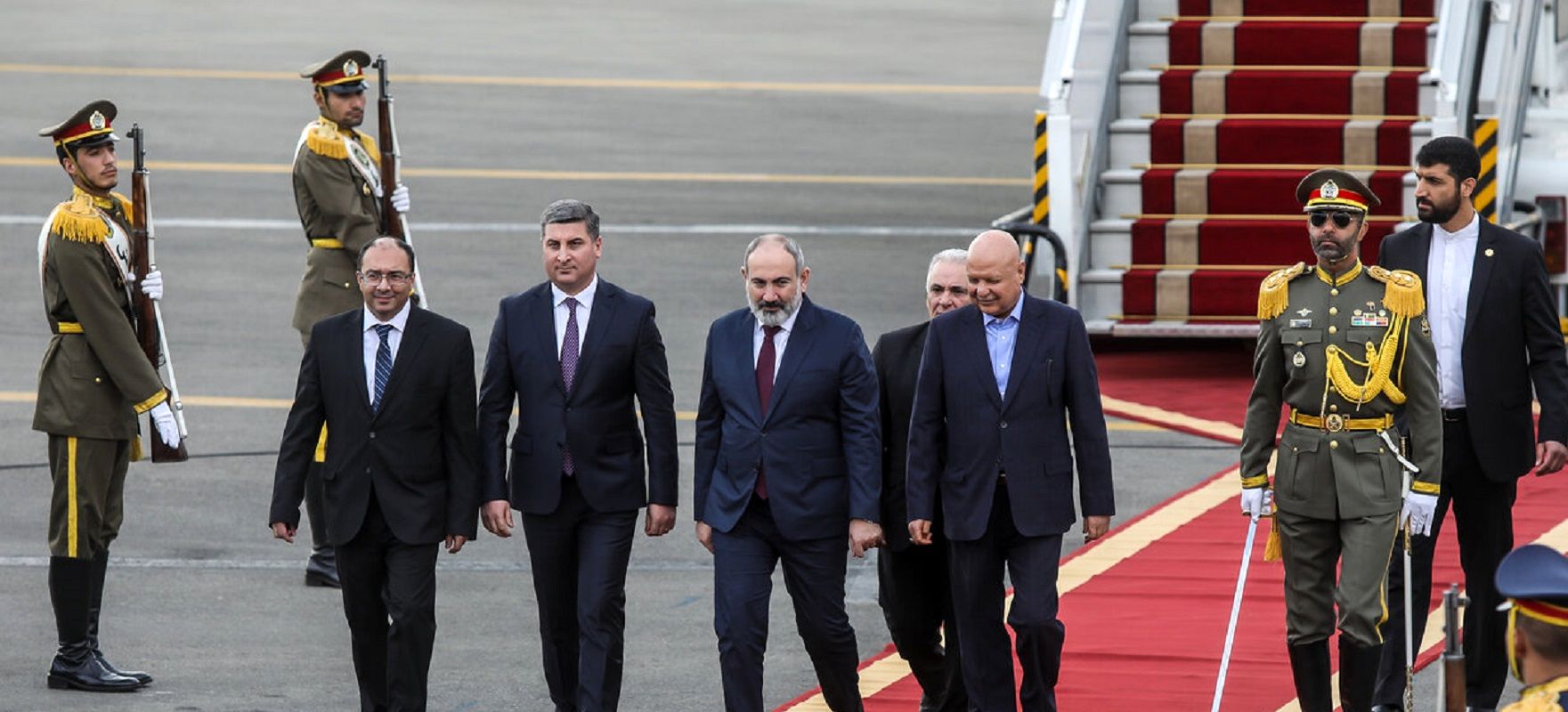 نخست وزیر ارمنستان وارد تهران شد + فیلم