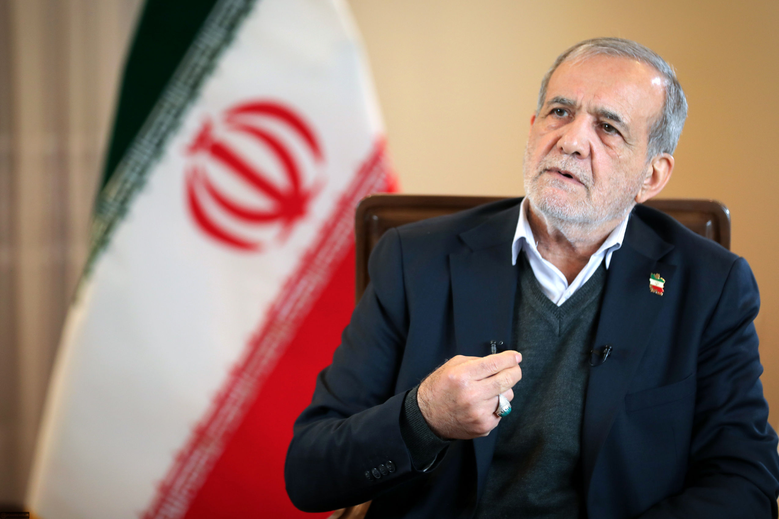 پزشکیان: اگر یارانه را به آخر زنجیره ندادیم ما را محاکمه کنید + فیلم