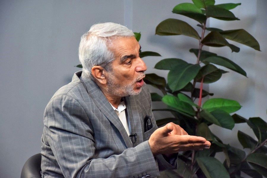 کوهکن: جلیلی در چنین شرایطی طرح استیضاح پزشکیان را نه درست می‌داند و نه صحیح / به پزشکیان رأی ندادم اما...
