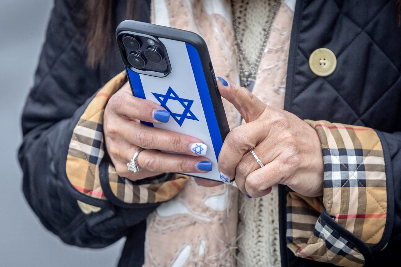 سپاه روی موبایل‌ صهیونیست‌ها پیام فرستاد+ عکس