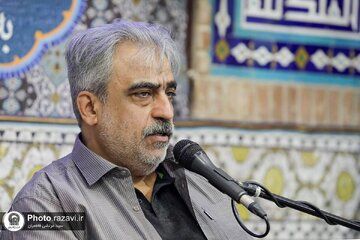 ادعای جنجالی کارشناس تلویزیون؛ ۹۰ درصد مردم درخواست ساخت بمب اتم دارند!