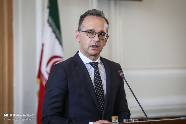 ظریف و هایکو ماس
