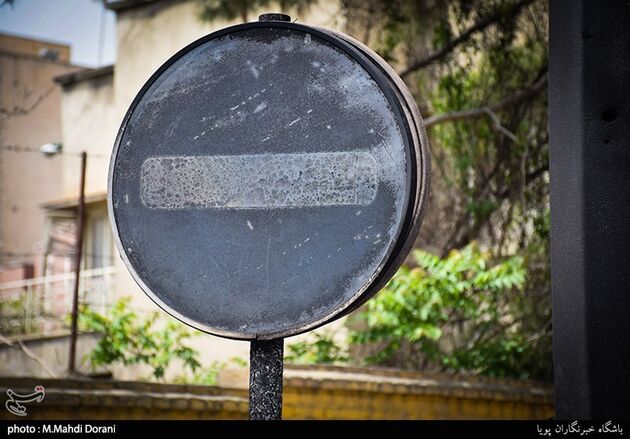 تصاویر آتش سوزی زنجیره‌ای خودروها در تهران