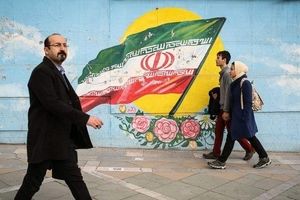 ایرانِ بدون چشم‌انداز | زینالی: آینده در ایران تنها برای ثروتمندان است | اعتماد عمومی درحال فروپاشی است زیرا...