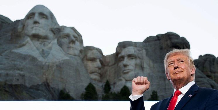 افشاگری جدید علیه رئیس جمهور آمریکا/ درخواست عجیب ترامپ برای حک شدن چهره اش در کوه راشمور+ عکس                                                               