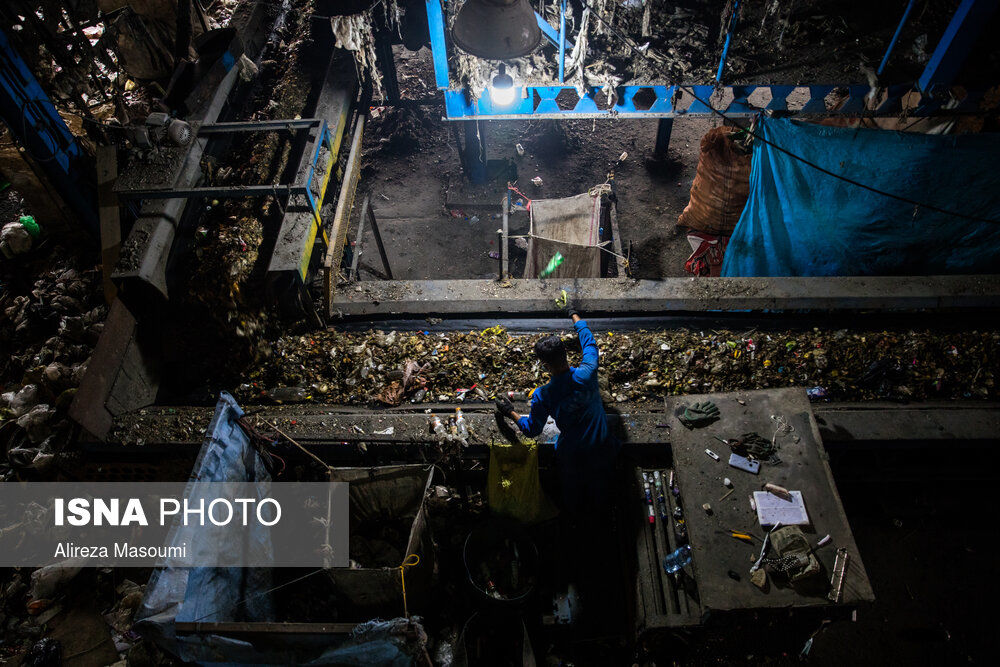 تصاویر| آرادکوه، کوهی از زباله

