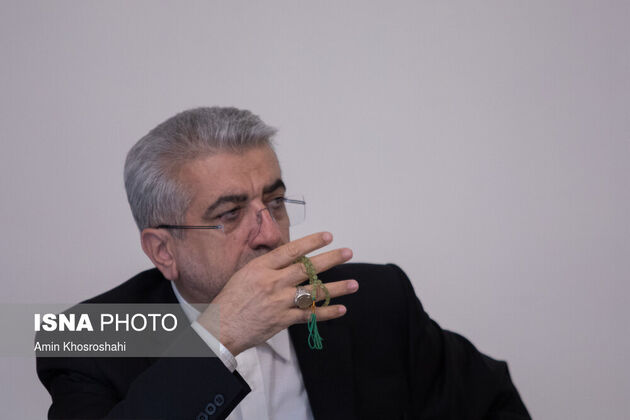 61574825_amin-khosroshahi4-3099