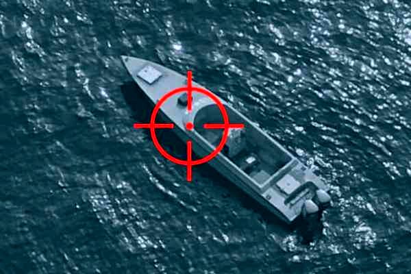 ائتلاف متجاوز سعودی مدعی انهدام یک فروند قایق نیروهای یمنی شد