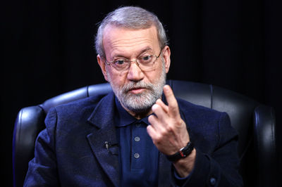 لاریجانی: به عنوان مسئول امنیت ملی ایران صراحتا می گویم ایران قصدی برای دخالت در امور لبنان ندارد+فیلم 