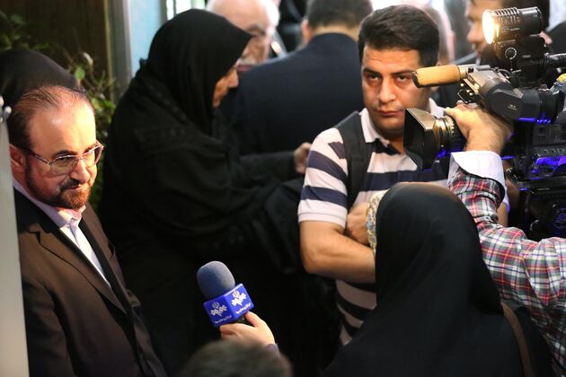 تشییع پیکر علی داودیان، بنیانگذار بنیاد بیماری‌های نادر ایران