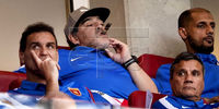 سیگار کشیدن مارادونا در ورزشگاه سوژه شد+عکس