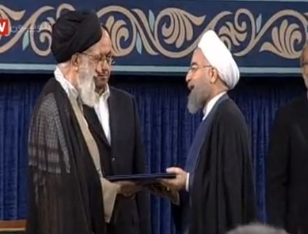 حکم ریاست جمهوری حسن روحانی تنفیذ شد + عکس