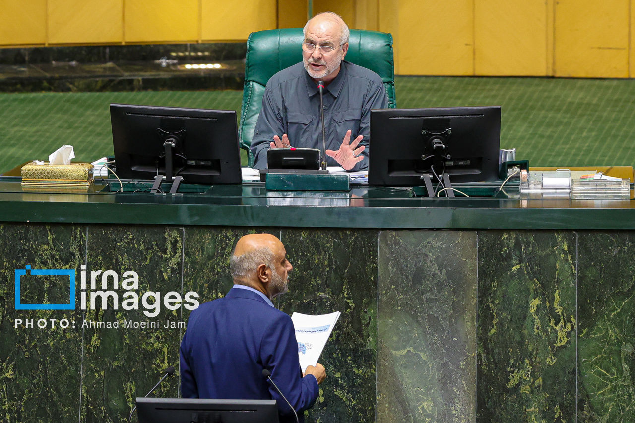 قالیباف: سال ۱۴۰۴ پایان اجرای سند ۲۰ ساله است/ برنامه هفتم تنها سند برای کشور محسوب می‌شود