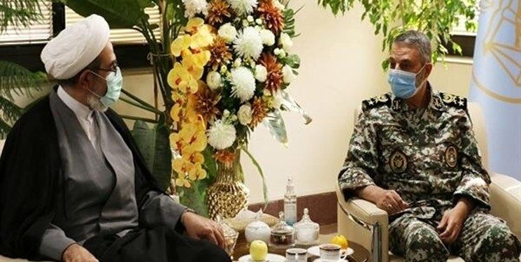 جزئیات دیدار فرمانده ارتش با رئیس سازمان قضایی نیروهای مسلح
